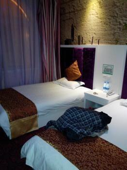 Zhengzhou Love Theme Hotel Jicheng  Buitenkant foto